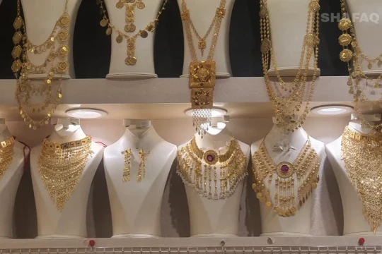 Gold drops as strong dollar weigh on demand -Iraq