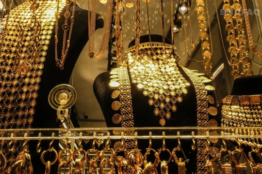 Gold prices stabilize in Baghdad, edge lower in Erbil