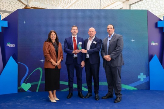 Pacific Prime تحصد جائزة أفضل وسيط فردي وأفضل وسيط للشركات الصغيرة والمتوسطة الحجم (SME) في حفل جوائز وسيط التأمين السنوي لشركة Cigna في دبي