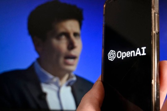 OpenAI investors considering suing board after CEO’s abrupt firing-Lebanon