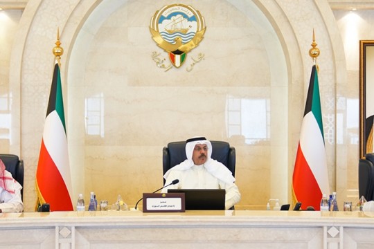 Cabinet approves GCC road system, talks Boubyan port