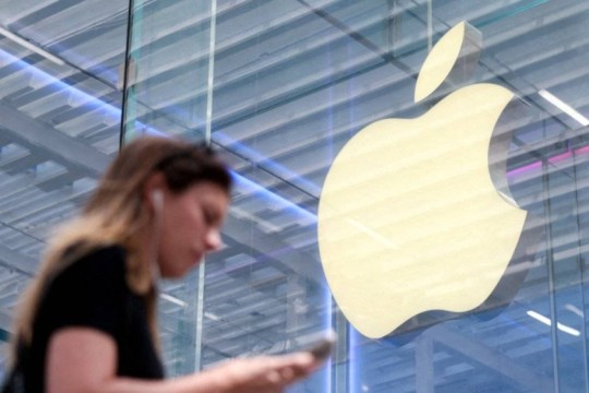 Apple under pressure to show it maintained magic after AI slip-Qatar