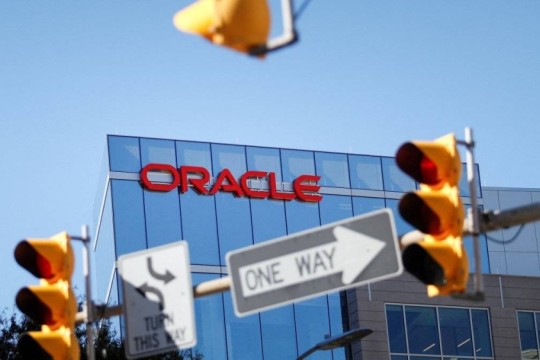 AI boom fuels fresh round of Oracle layoffs