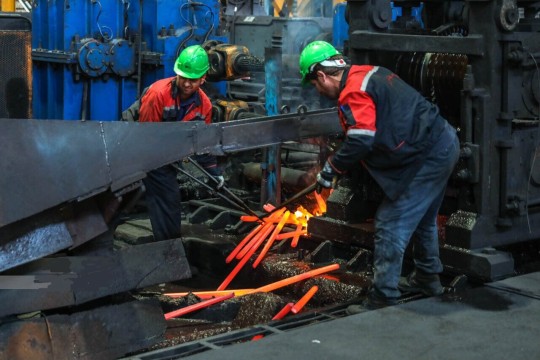 Steel production rises 5.8% year on year