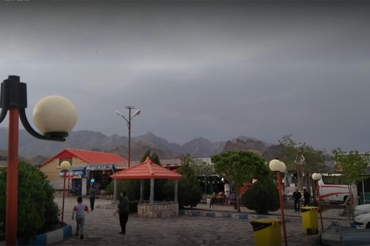 Over 500 roadside service complexes under construction across Iran-