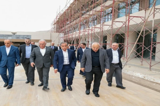 PM visits Petra, Shoubak, Wadi Musa, orders construction of facilities, upgrade to services