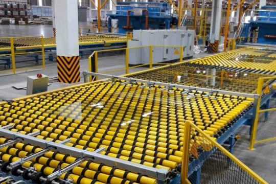 Iraq to build 800-ton per day plate glass factory in Najaf