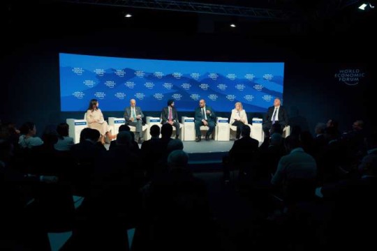 WEF26 : L’Arabie saoudite devient « une économie connectrice » à mesure que le commerce mondial évolue