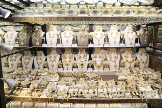 Gold surge past 3,900 dollars sparks tension and opportunity in Morocco’s jewelry market-Morocco