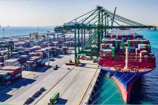 Saudi Global Ports unit takes over Eastern Coast terminals ops-