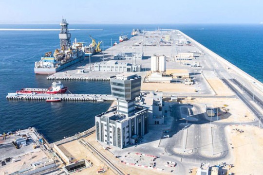 DEME, OQ join forces with bp for Oman green hydrogen project