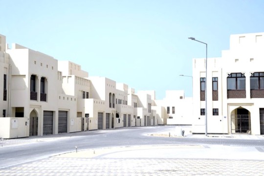 Top firms in race for key phase of Bahrain residential project