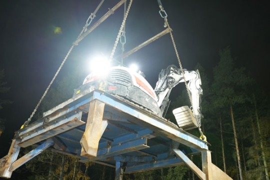 Remote control Bobcat excavator for shaft work in Sweden