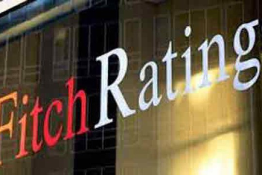 Fitch affirms UAE at 'AA-'; outlook stable, GDP growth to slow