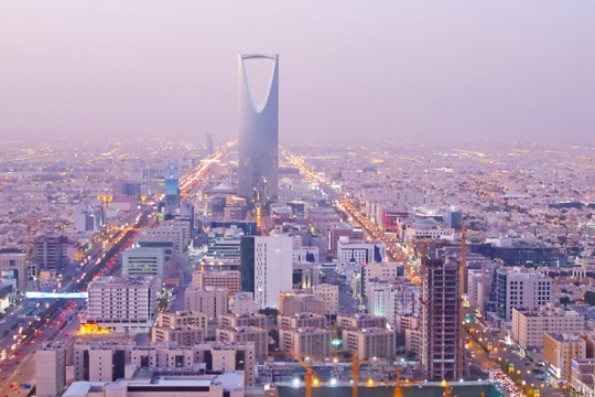 Saudi non-oil economic growth to stay steady this year