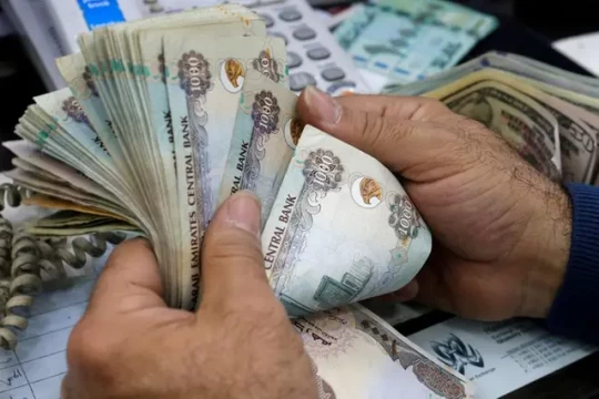 UAE exchange houses receive approval to raise remittance fees by 15% for first time in 5 years