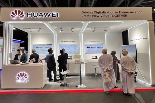 Huawei launches smart airport solutions at Oman expo-Oman