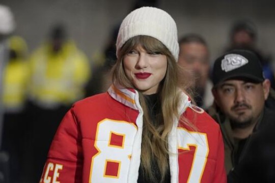 Deepfake explicit images of Taylor Swift spread on social media-UAE