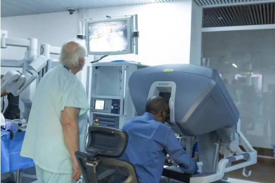 IFC welcomes Mindray Medical Equipment to the Africa Medical Equipment Facility-Algeria