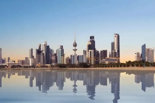 Economists: Strong demand for Kuwait bonds reflects confidence, economic reforms -Kuwait