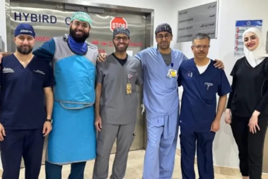 Kuwaiti medical team performs rare, non-surgical aortic valve replacement-Kuwait