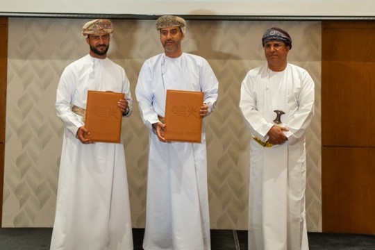 Housing Ministry Signs Contracts Worth RO 2.7m for Projects in A’Dakhiliyah, South Al Batinah