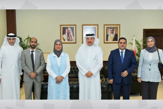 Labour Minister praises initiatives to encourage Bahraini talent