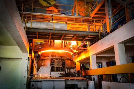Iraq inaugurates continuous casting mill in Baghdad