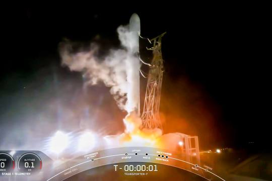 هيئة كهرباء ومياه دبي تطلق قمرها الاصطناعي النانوي الثاني "ديوا سات-2" لتطوير عملياتها وتعزيز الكفاءة