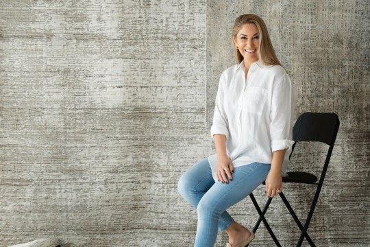 كاربت سنتر تكشف النقاب عن مجموعة إسكيب هوم بالتعاون مع ليلي إنجلبرخت