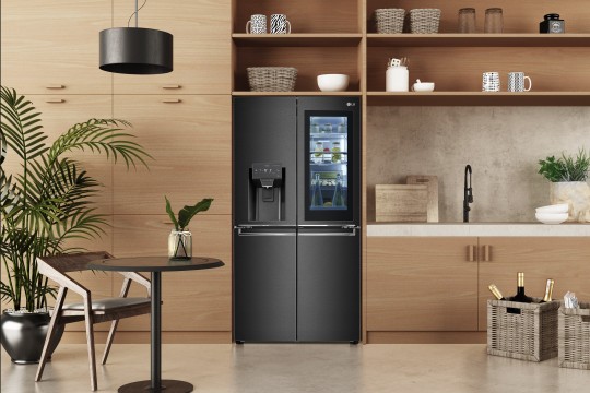 LG Leads Home Innovation with Advanced Refrigerators Promoting Healthier Living