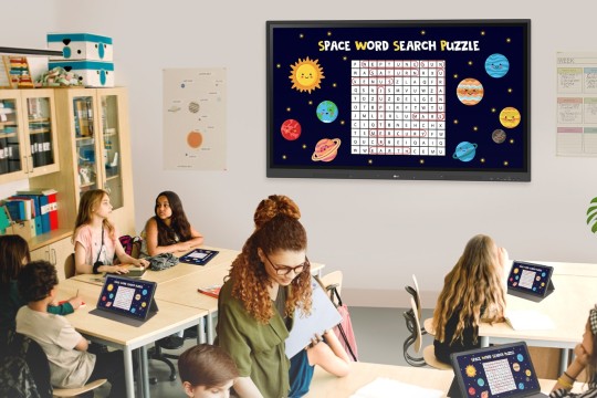 LG Showcases Innovative Education Tech at GESS Dubai Featuring LG CreateBoard
