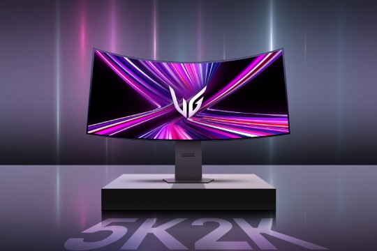 "إل جي" تطلق عصراً جديداً للجيمنج في الخليج العربي مع شاشة 45GX950A OLED الجديدة من سلسلة UltraGear™ GX9