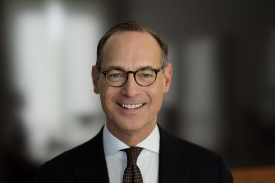 Allianz Delivers Record Result and Is Well on Track to Achieve Its Targets