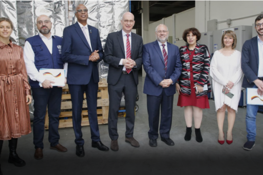 German Ambassador hands over Trauma emergency medical supplies procured by WHO to Health Minister -Lebanon