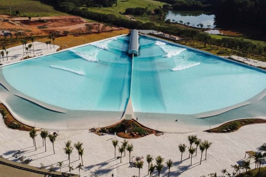 Bahrain to launch region's first Wavegarden Cove surf park