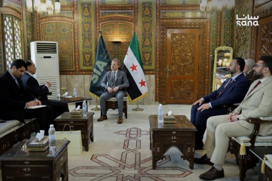 Syria and Jordan discuss boosting economic and investment cooperation-Syria