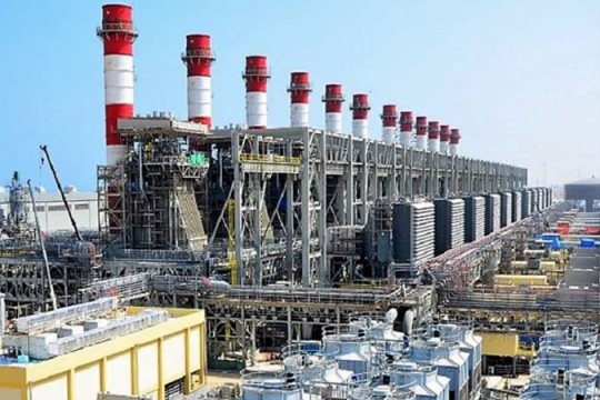 Oman's Nama signs new power purchase deals for 3,500MW projects-Oman