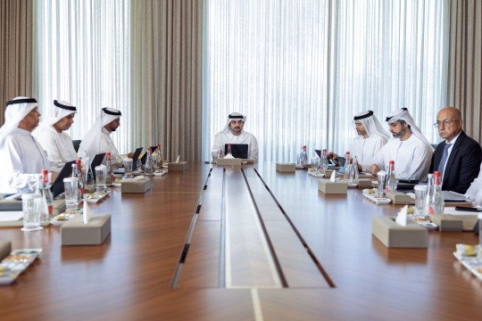 Maktoum bin Mohammed chairs DREC Board meeting